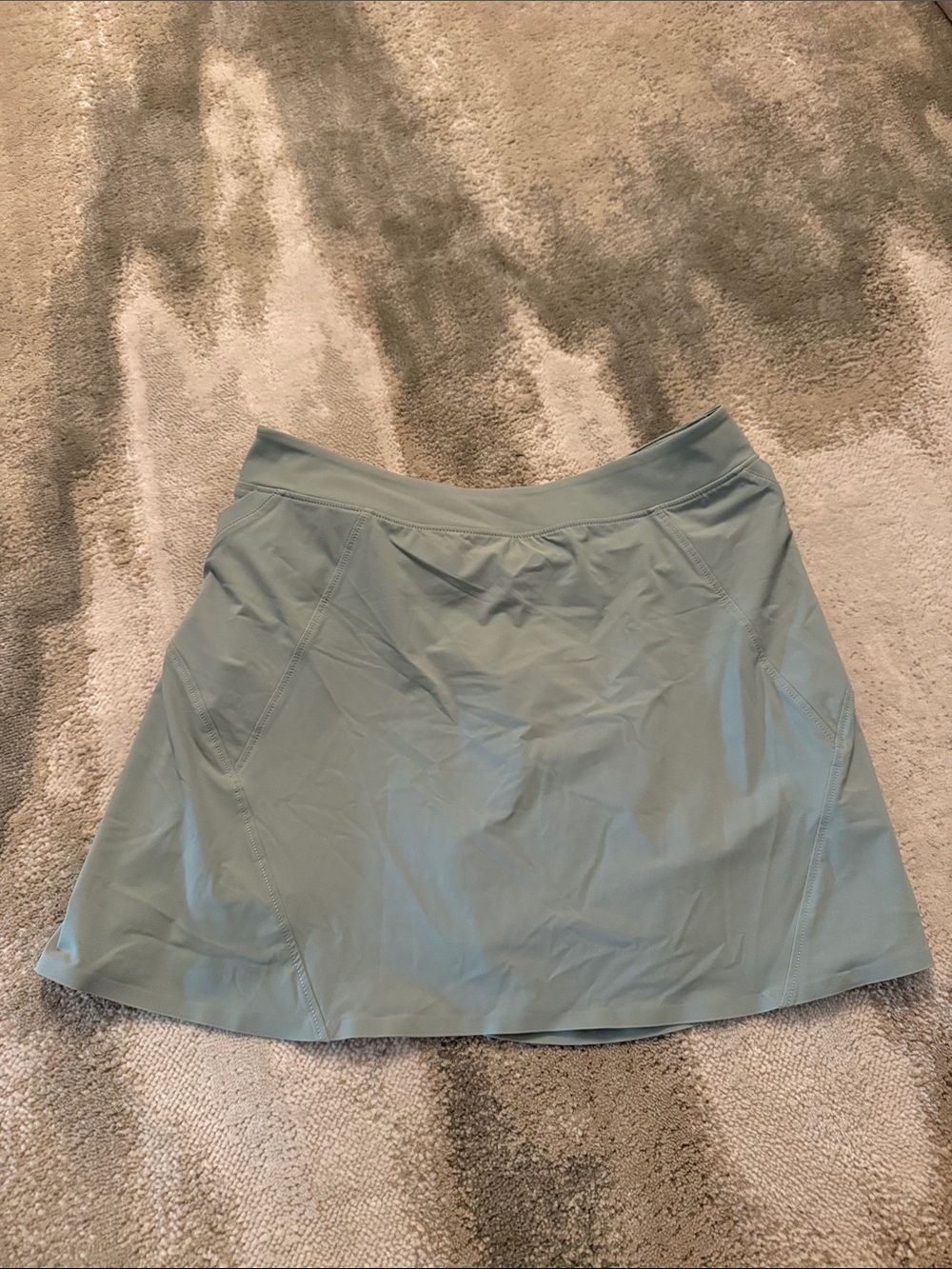 Peter Millar Light Sage Green Athletic Skirt
